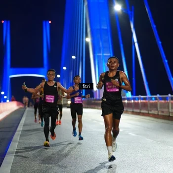 Runner Photo 2793537