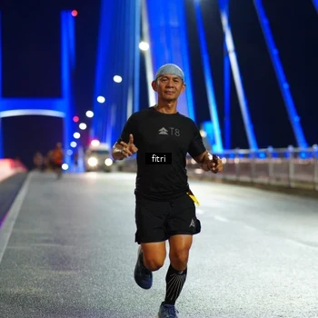 Runner Photo 2793777