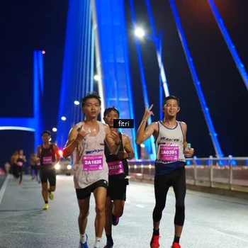 Runner Photo 2793845
