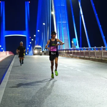Runner Photo 2793897