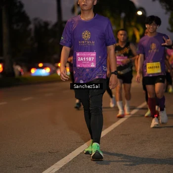 Runner Photo 2794272
