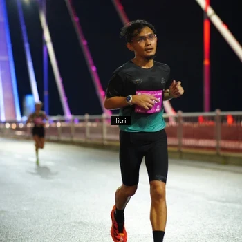 Runner Photo 2794458