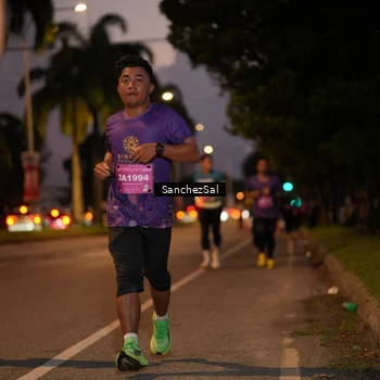 Runner Photo 2794541