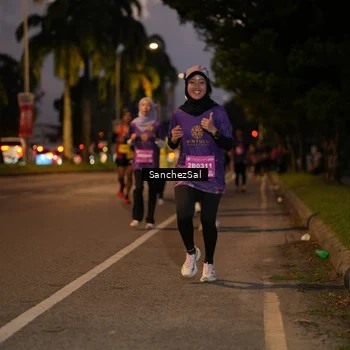 Runner Photo 2794947