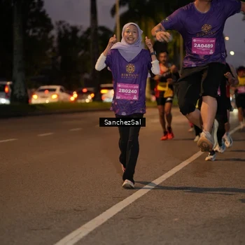 Runner Photo 2794959