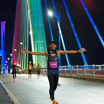 Runner Photo 2794971