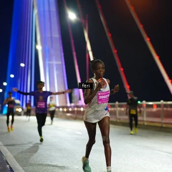 Runner Photo 2795100