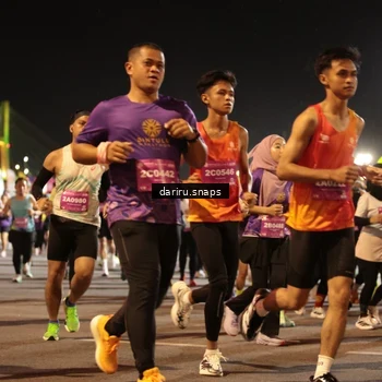Runner Photo 2795112