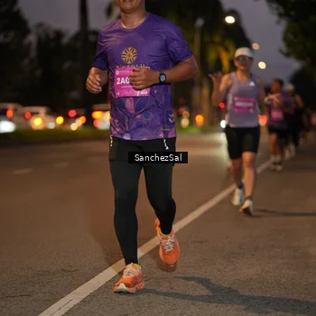 Runner Photo 2795137