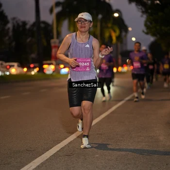 Runner Photo 2795154