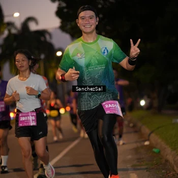 Runner Photo 2795468