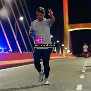 Runner Photo 2795666