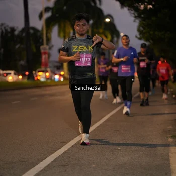 Runner Photo 2795730