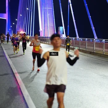 Runner Photo 2795743