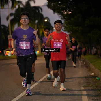 Runner Photo 2795820
