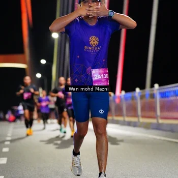 Runner Photo 2795900
