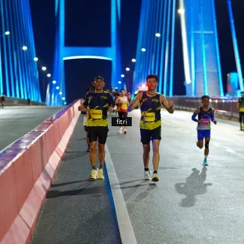 Runner Photo 2795909