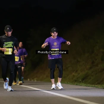 Runner Photo 2795940