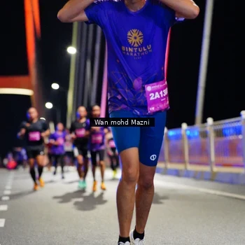 Runner Photo 2795942