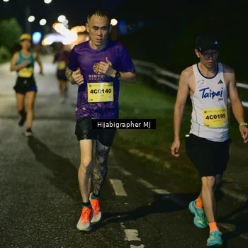 Runner Photo 2795959