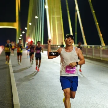 Runner Photo 2796026