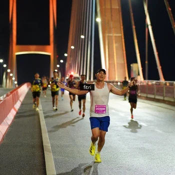 Runner Photo 2796053
