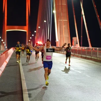 Runner Photo 2796144