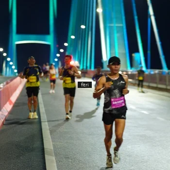 Runner Photo 2796362