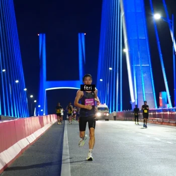Runner Photo 2796365