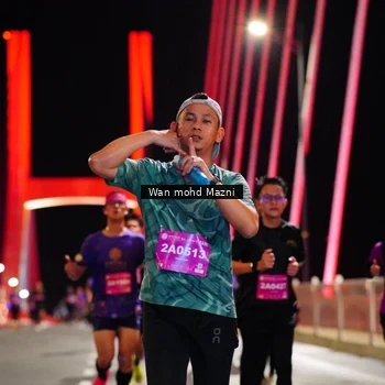 Runner Photo 2796374