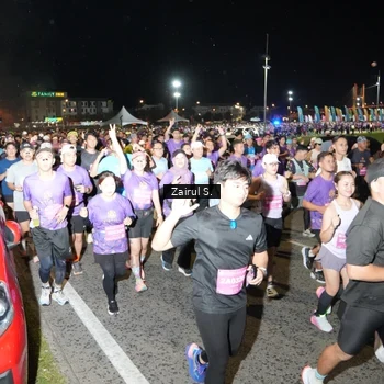 Runner Photo 2796377