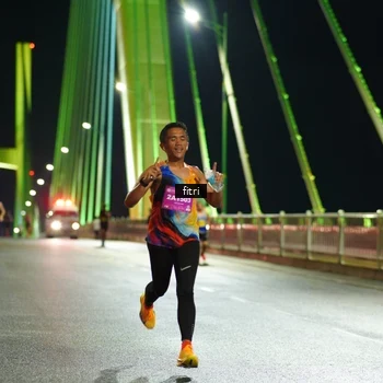 Runner Photo 2796429