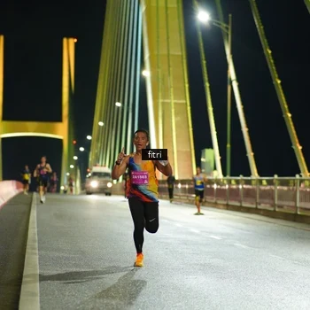 Runner Photo 2796470