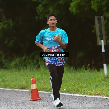 Runner Photo 2796496