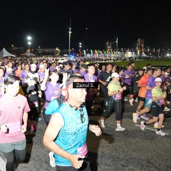 Runner Photo 2796605