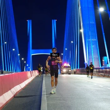Runner Photo 2796657
