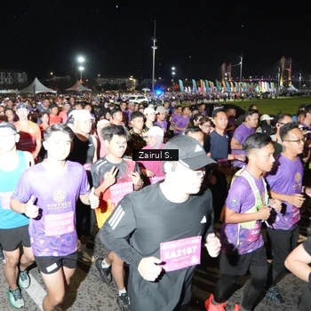 Runner Photo 2796713