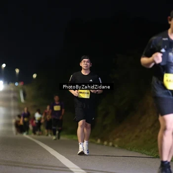 Runner Photo 2796783
