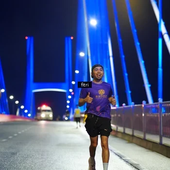 Runner Photo 2796876