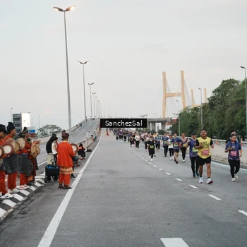 Runner Photo 2796964