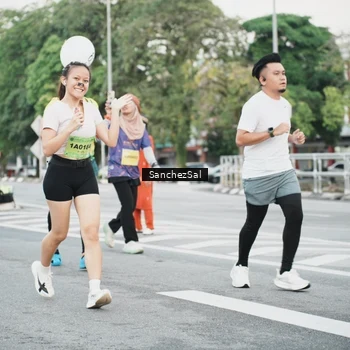 Runner Photo 2797016