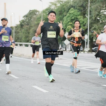 Runner Photo 2797165