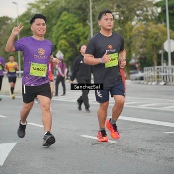 Runner Photo 2797394