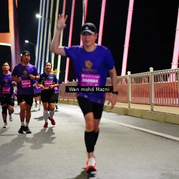 Runner Photo 2798077