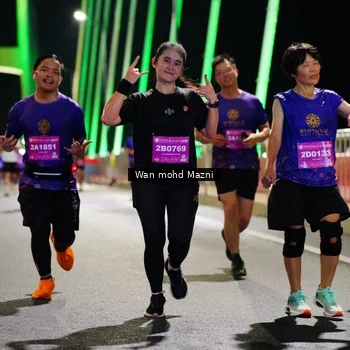 Runner Photo 2798513