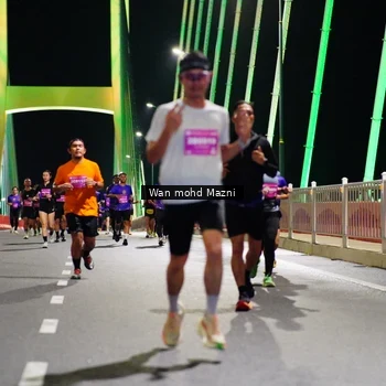 Runner Photo 2798759