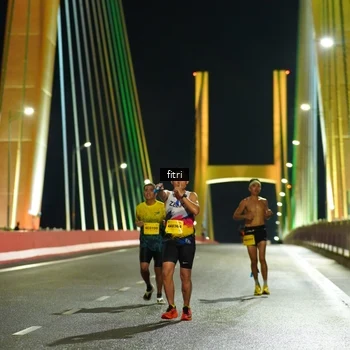 Runner Photo 2798775