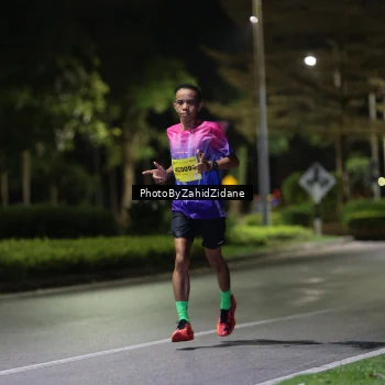 Runner Photo 2798863