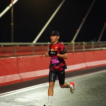 Runner Photo 2799221