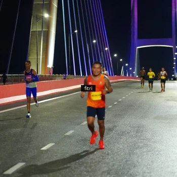 Runner Photo 2799239